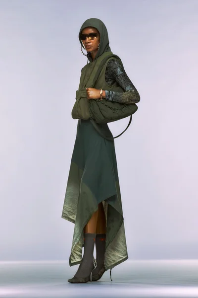 Look 32